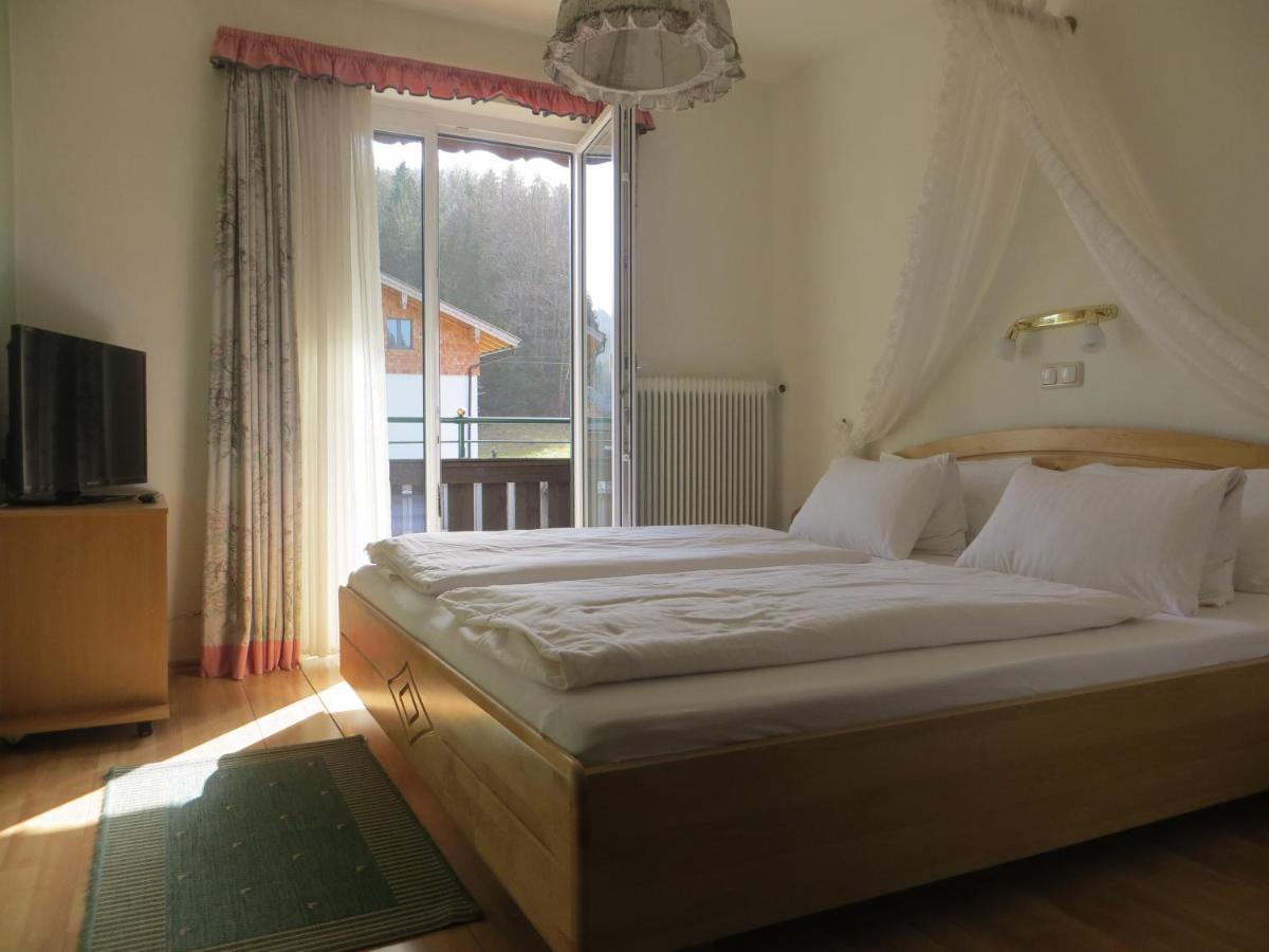 Hotel Garni Haus Jagerwirt Fuschl am See Exterior foto